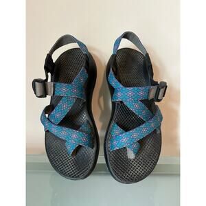 Women’s Chacos sandals size 7 water travel boating river vibram soles hiking